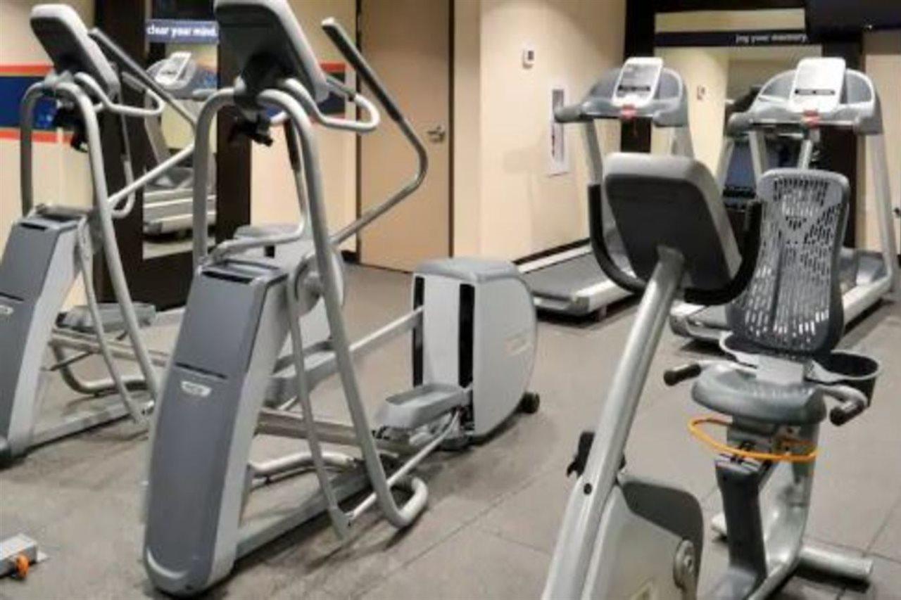 Hampton Inn & Suites Tacoma/Puyallup Bagian luar foto
