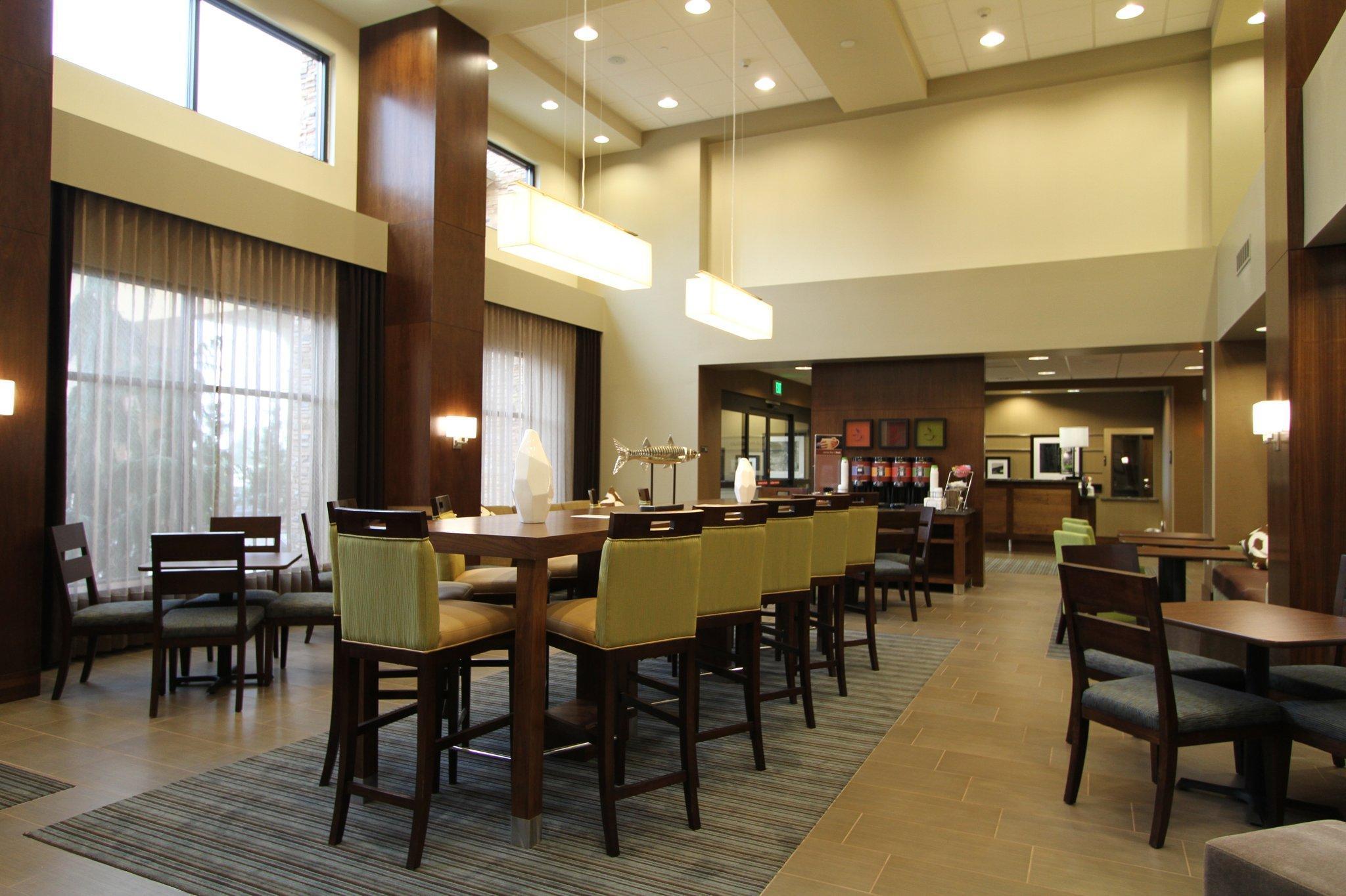 Hampton Inn & Suites Tacoma/Puyallup Bagian luar foto