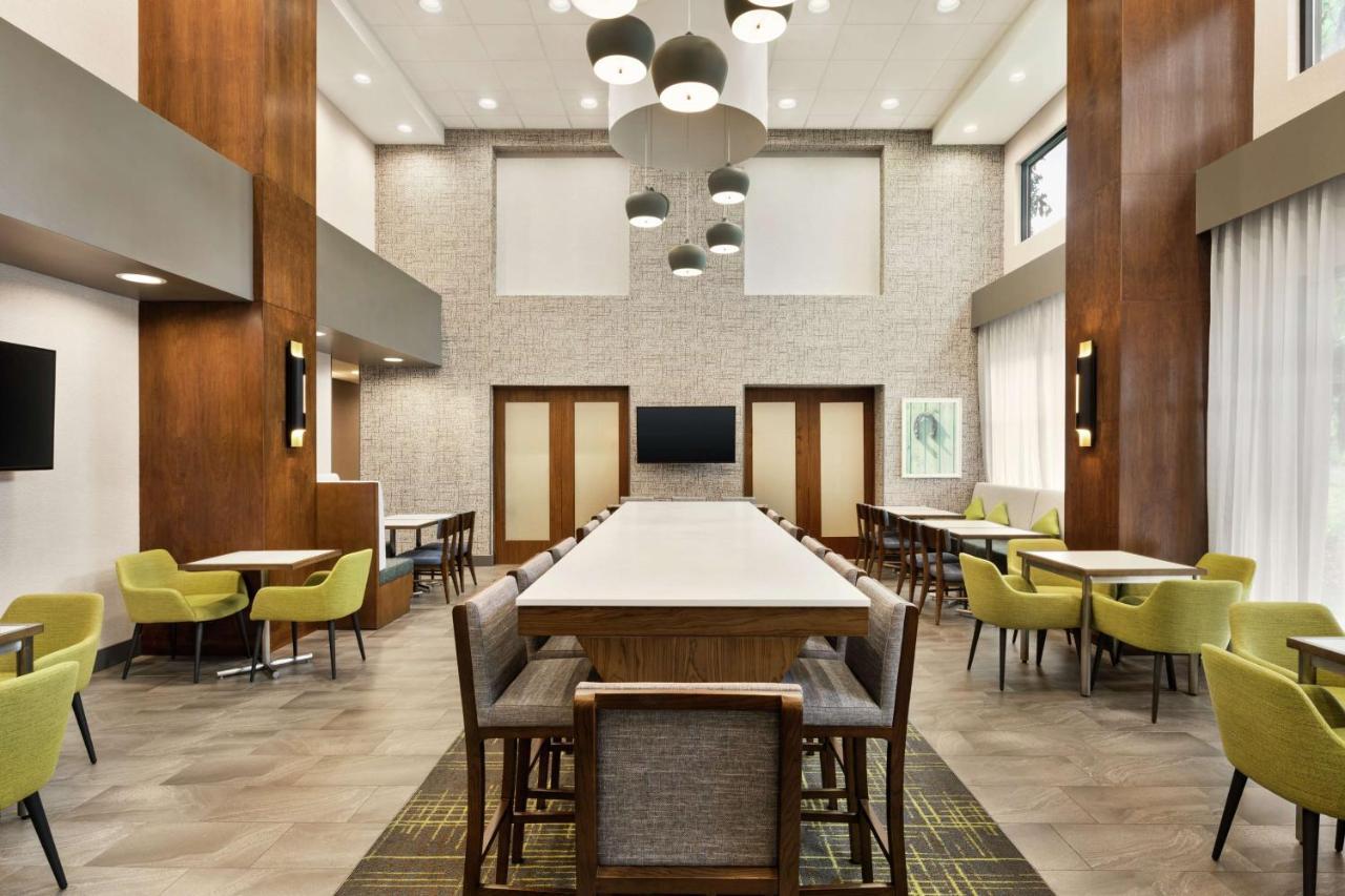 Hampton Inn & Suites Tacoma/Puyallup Bagian luar foto