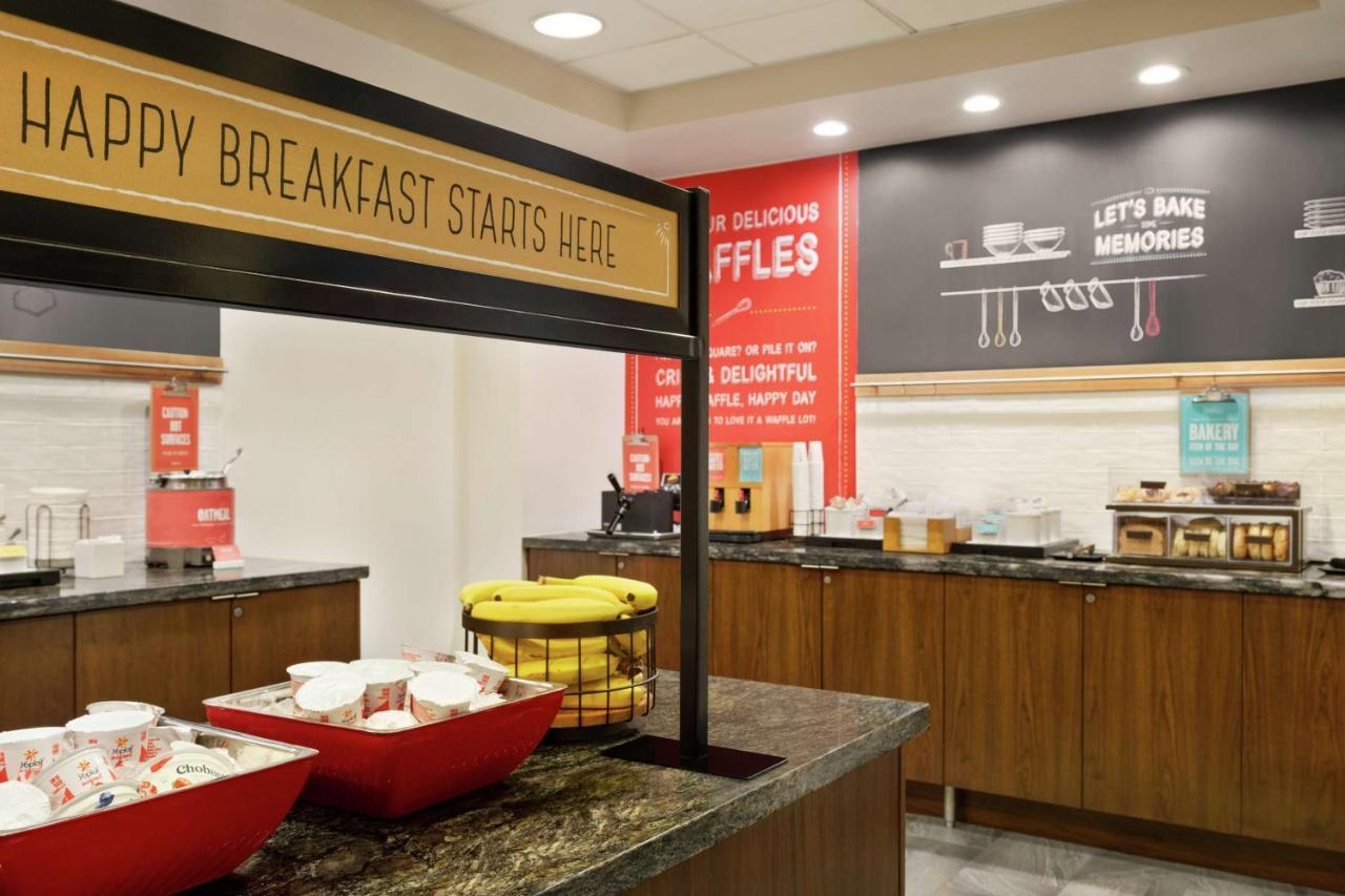 Hampton Inn & Suites Tacoma/Puyallup Bagian luar foto