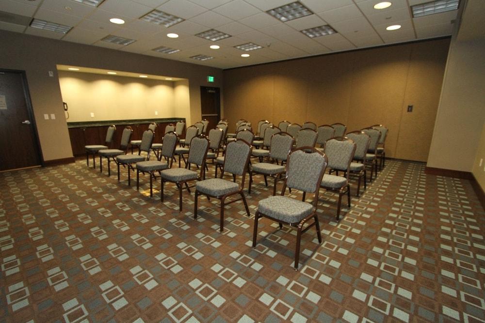 Hampton Inn & Suites Tacoma/Puyallup Bagian luar foto