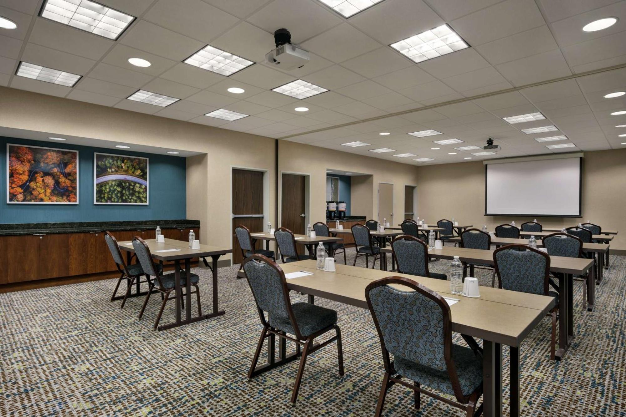 Hampton Inn & Suites Tacoma/Puyallup Bagian luar foto